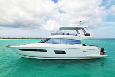 55' Prestige 2017 Yacht For Sale